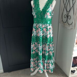 Floral Green Lace Maxi Dress